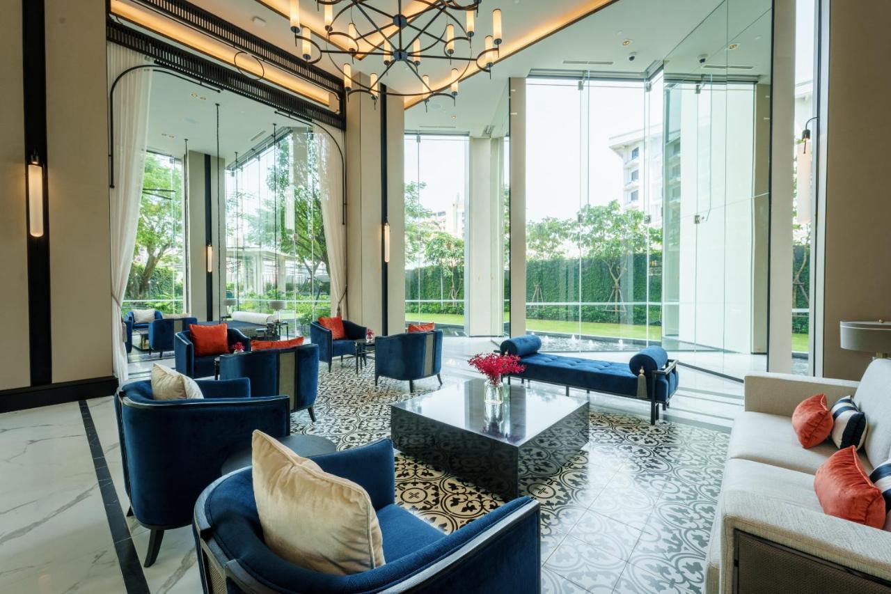 Somerset Pattaya Dış mekan fotoğraf The lobby of the hotel