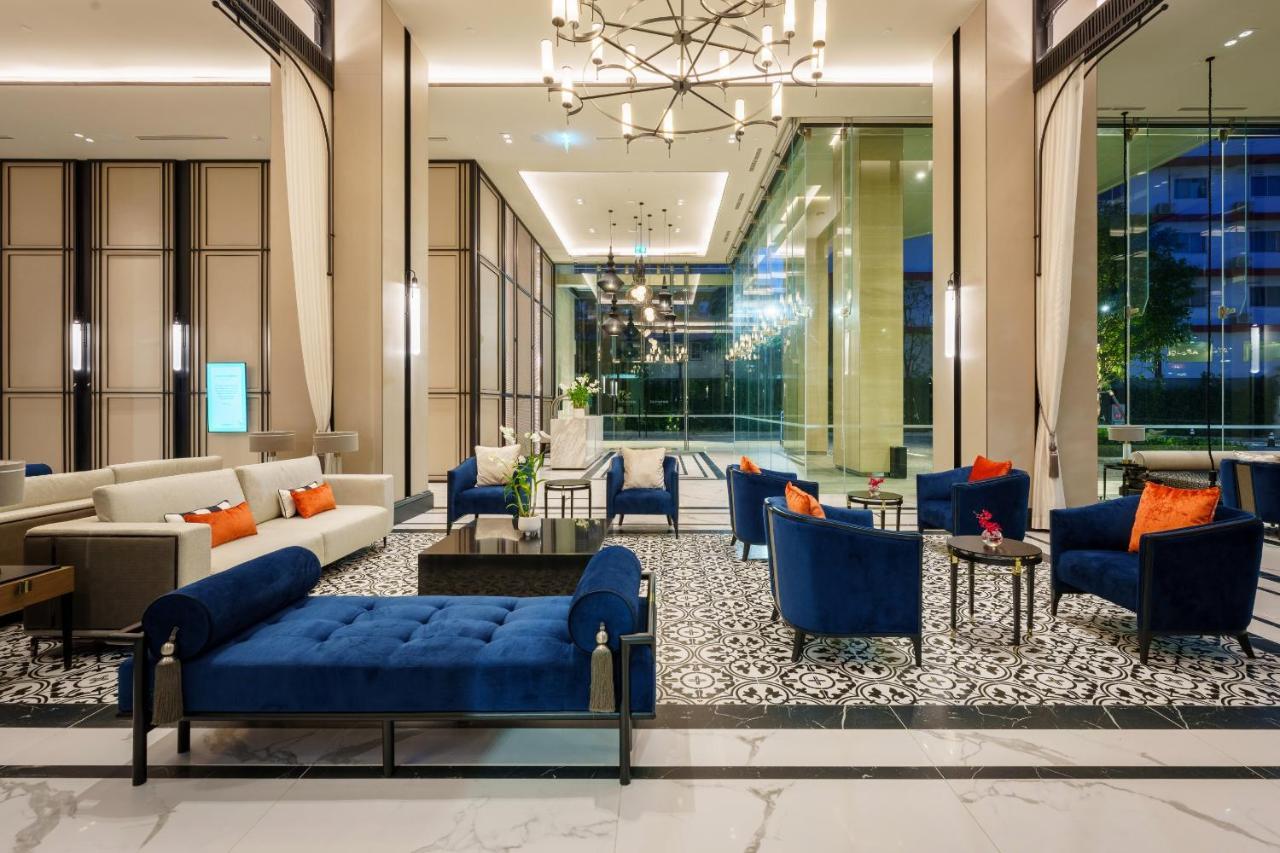 Somerset Pattaya Dış mekan fotoğraf The lobby of the hotel